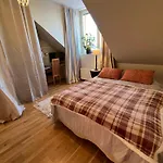 Garden Apartment, Helsinki - Airport 아파트
