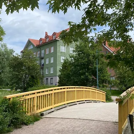 Garden Apartment, Helsinki - Airport 公寓