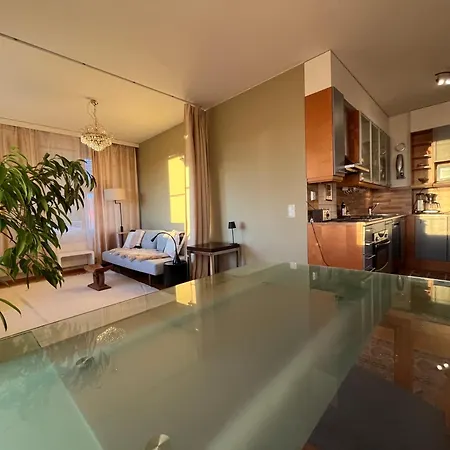 Garden Apartment, Helsinki - Airport * 万塔